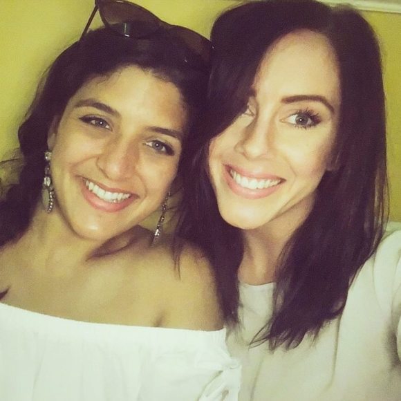 Meet your Posher, Danielle - Picture 1 of 1